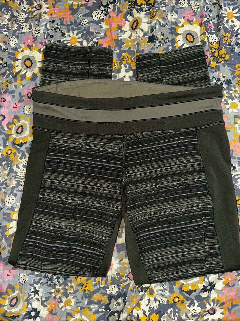 lululemon athletica Olive Striped low-Rise Leggings